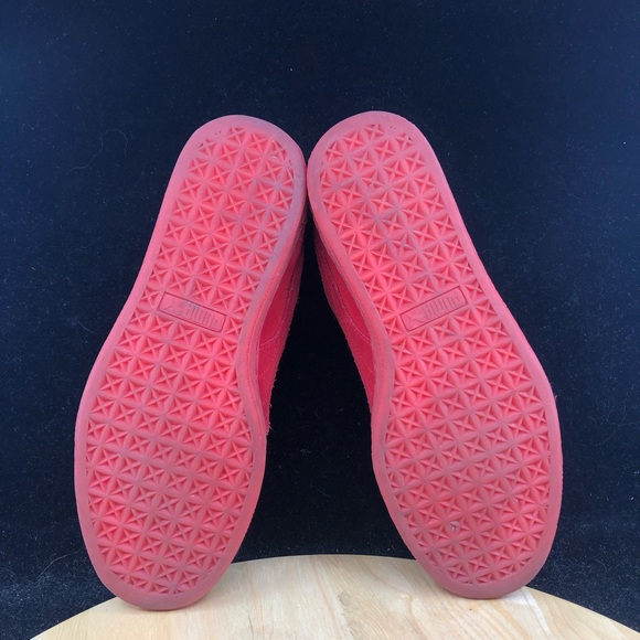 Puma Mens Suede Classic Lace Up Sneakers Shoes 360231-05 Mono Red Size 6.5 - Picture 7 of 10